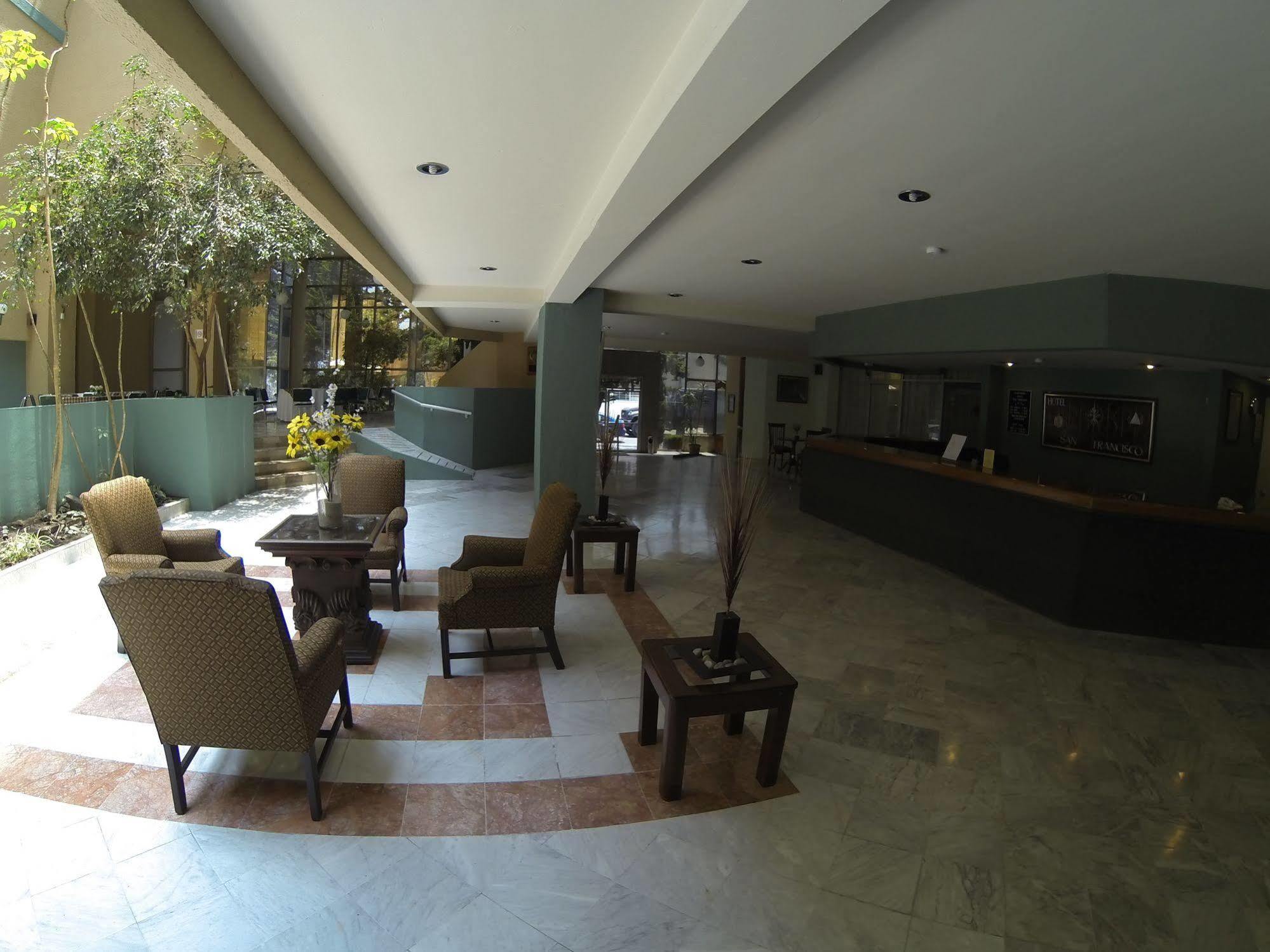 Hotel San Francisco Toluca Extérieur photo